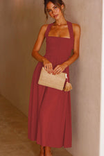 Silvia Backless Summer Dress for Confident Style