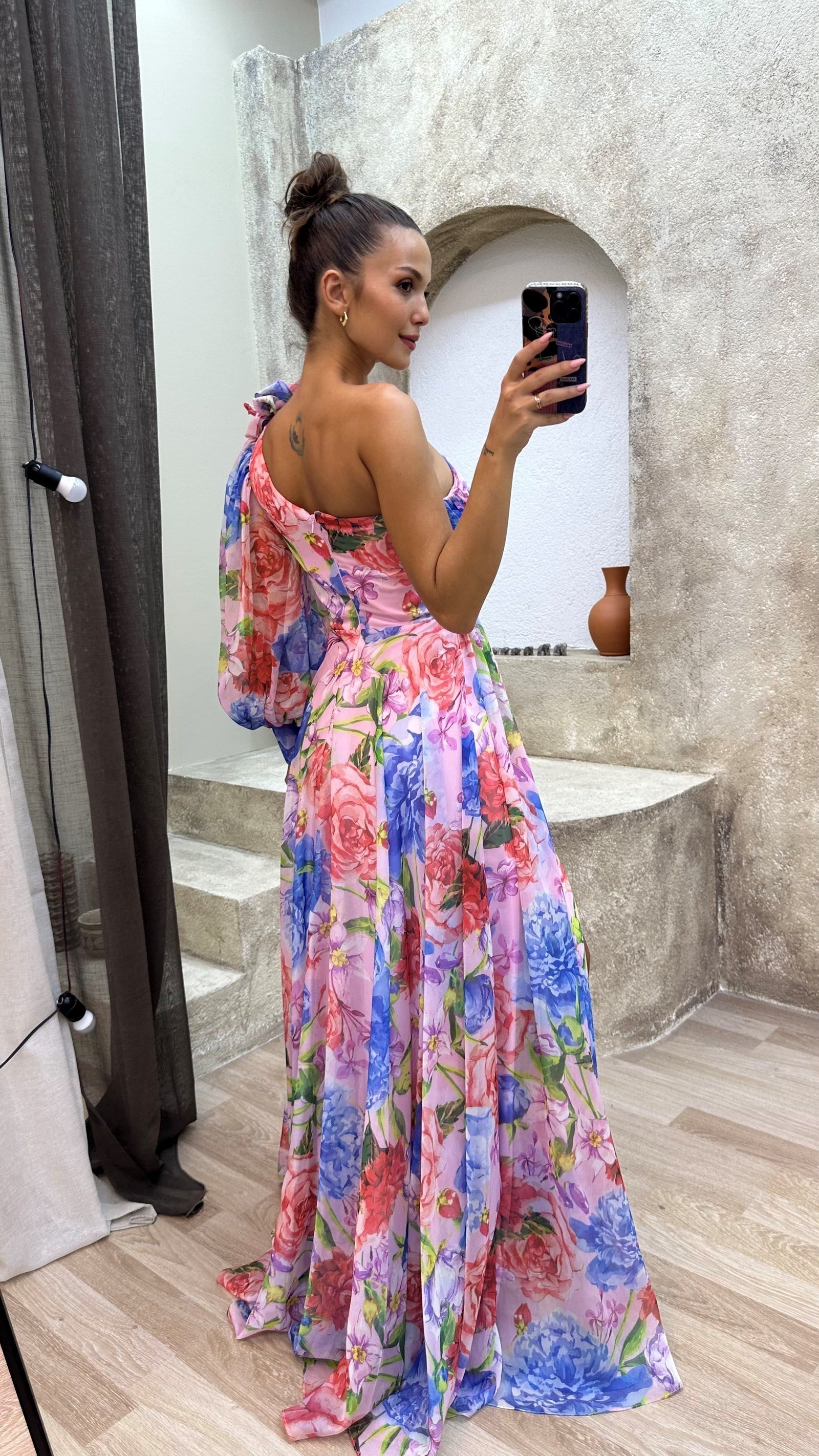 Paige | Stunning Flowing Gown 1